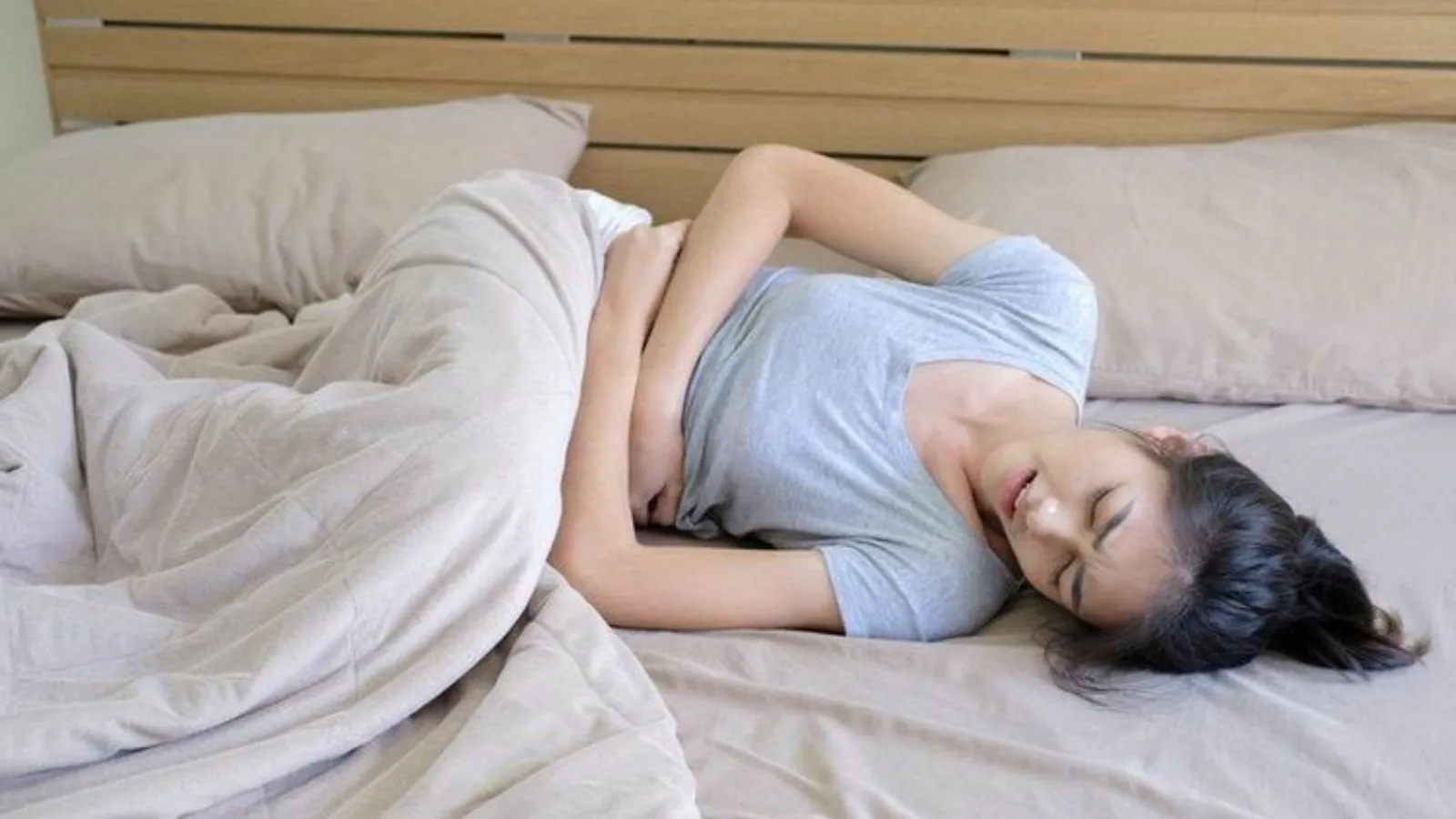 You are currently viewing Weight Gain During Ovulation: What You Need to Know 2026